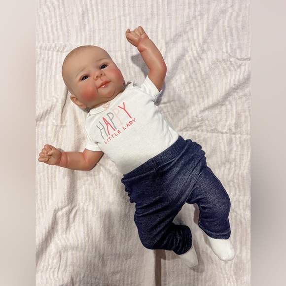 Reborn Style Baby Girl - Picture 6 of 15